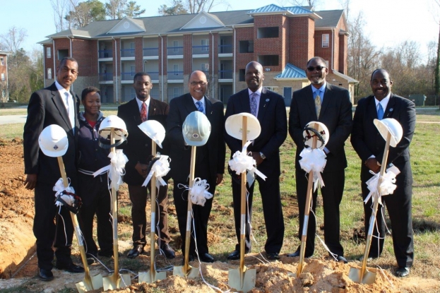 Saint Augustine&#039;s University and ABL Management Break Ground for New Student Clubhouse